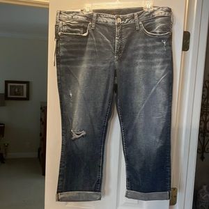 Silver size 18 denim capris. NWT